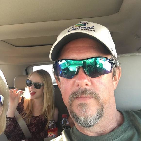 Meet your Posher, Gary - Picture 1 of 1